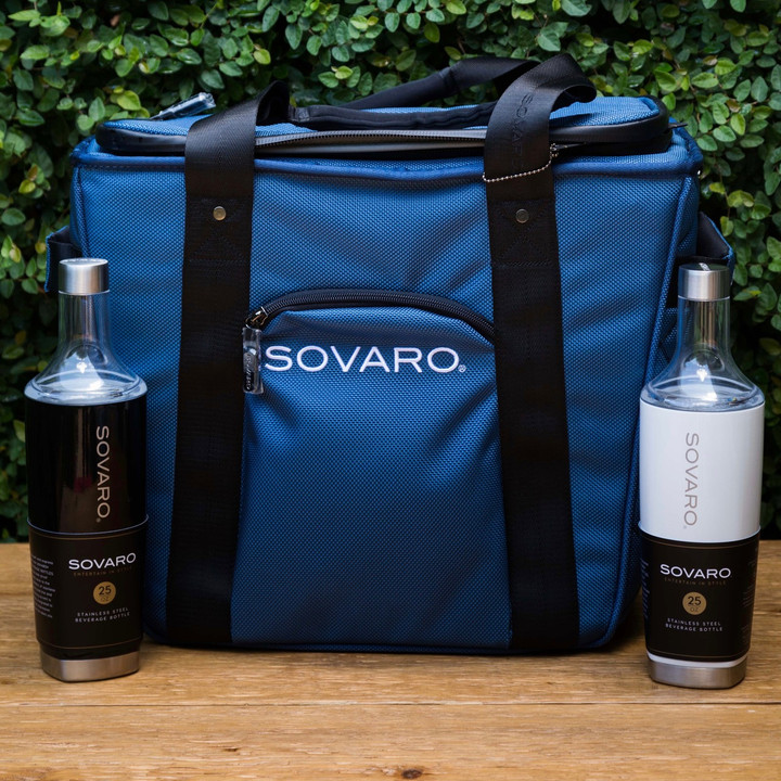 Hosting a weekend getaway or a backyard party? The Sovaro soft-sided cooler is great for any occasion, as long as perfectly chilled drinks are required! 

18”l X 10”w X 16.5”h 

Weight: 4 lbs

Capacity: 4 wine bottles with removable ice container | 6 wine bottles without removable ice container | 40 lbs. of ice 