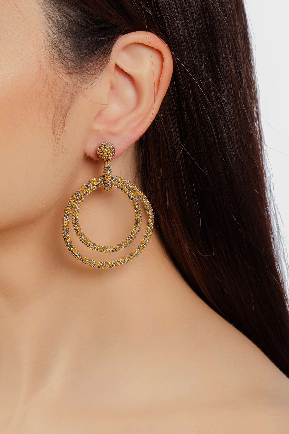 Aretes con cadena -   Earings piercings, Ear jewelry, Earrings