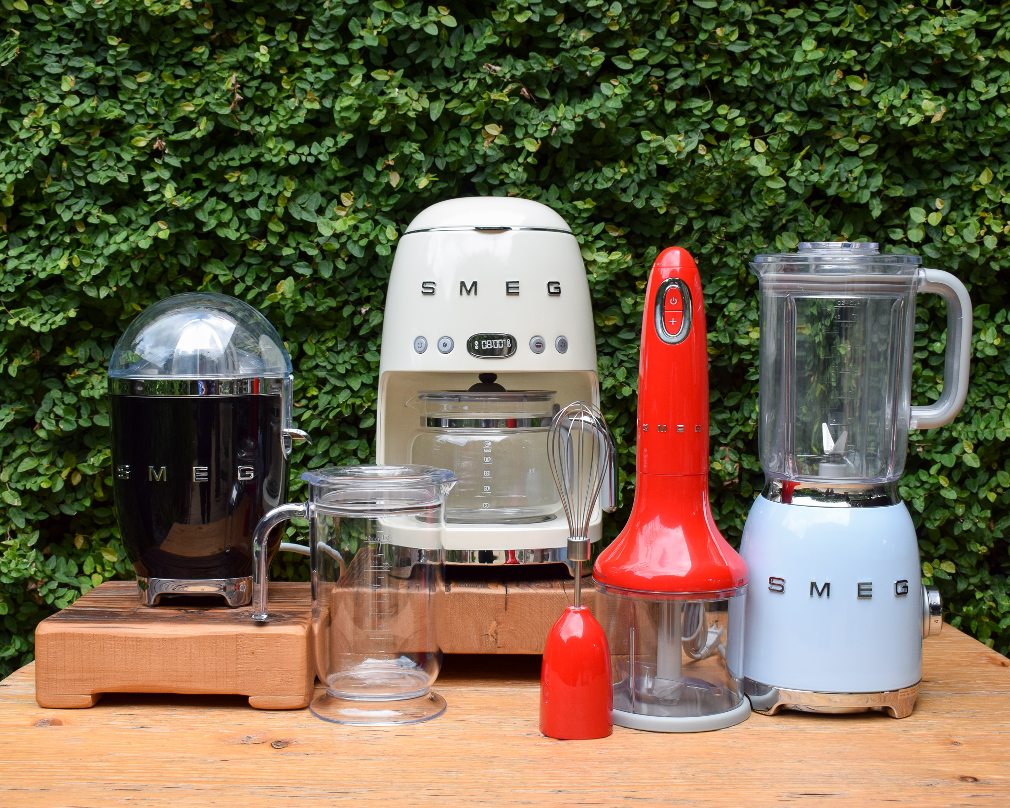 Feed & Foster - The SMEG Hand Blender handles a range of kitchen