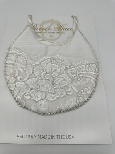 Piccolo Bacio - Handmade matching Bib - Pearls All Around, Lace in Center - Silk Style GB-5
