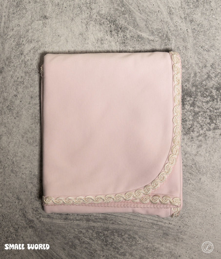 Sippy's Babes - Receiving Blanket  with 65 Cream trim