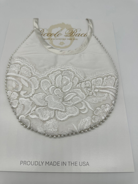 Piccolo Bacio - Handmade matching Bib - Pearls All Around, Lace in Center - Silk Style GB-5