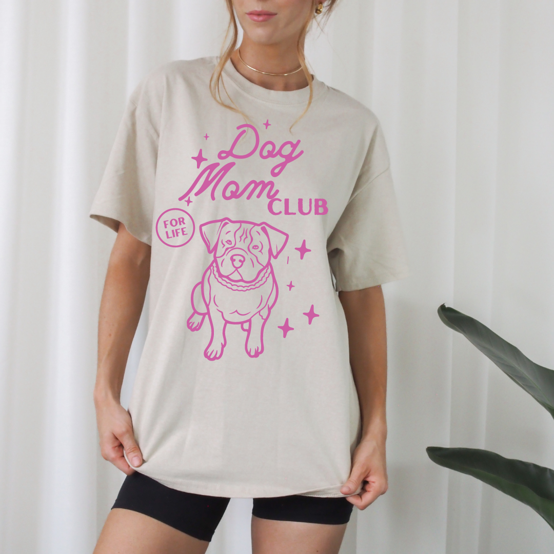 DOG MOM CLUB (Pink) Sand Tee