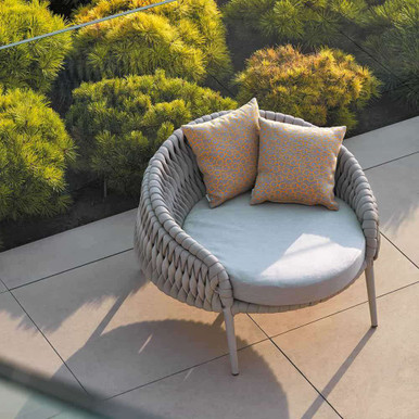 Sifas Kalife Round Lounge Chair – Modern woven patio chair
