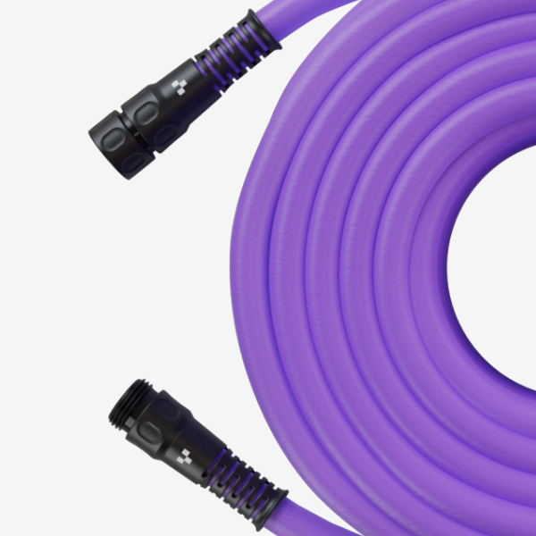 Purple Extendable garden hose with couplings