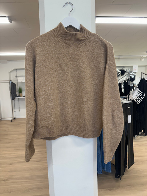 H&M strikkegenser, S