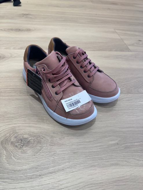 rosa sneakers, ergo,40