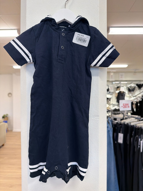 Matrosdress nameit, 86