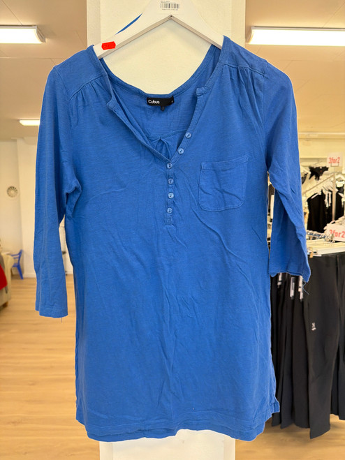 Blå t shirt, S