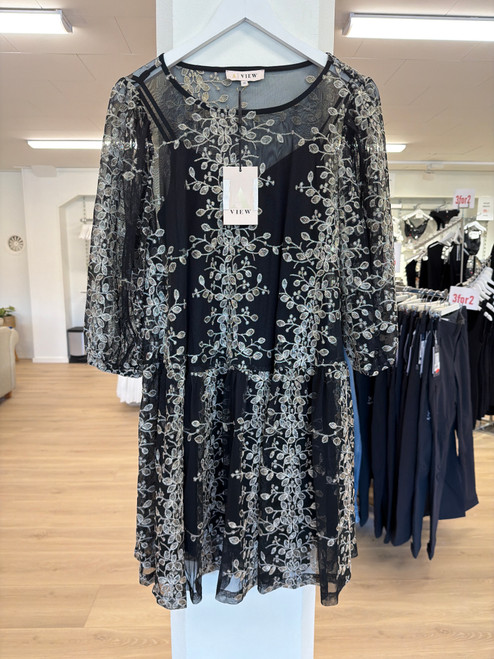 A-VIEW Fuschia new dress
