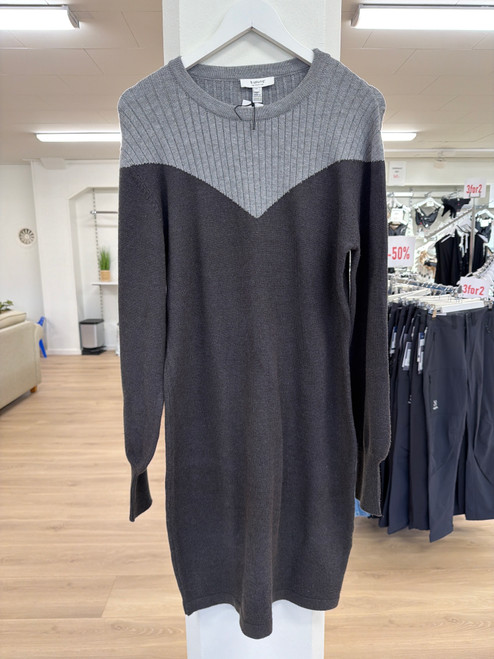 B.young kjole, XL