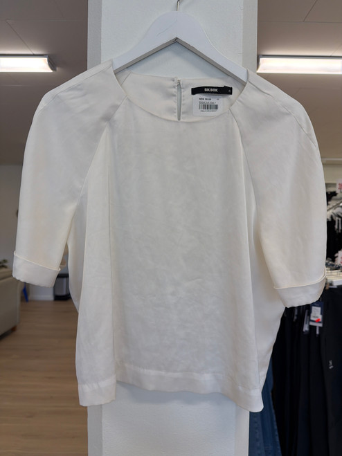 Bikbok hvit topp S