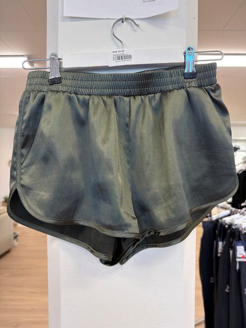 Shorts str.38