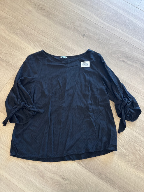 Svart bluse str 38