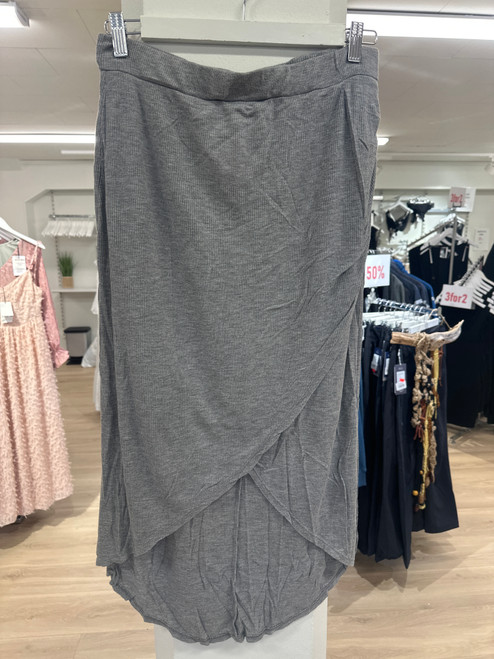 Gina Tricot skjørt str L