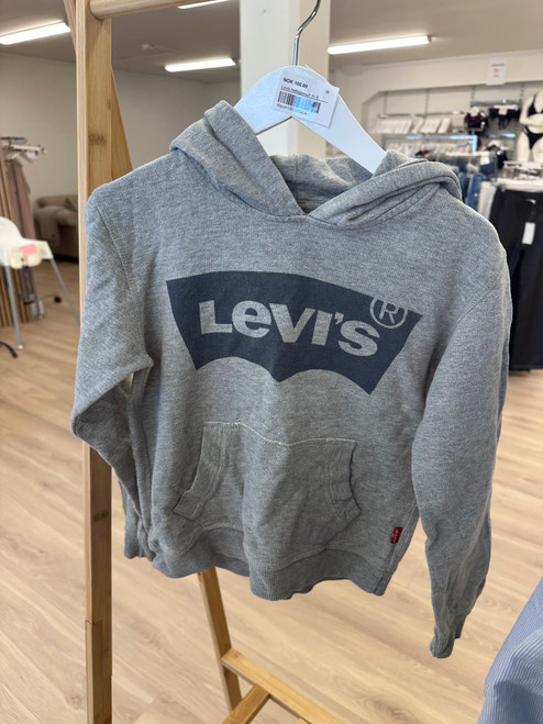 Levis hettegenser str 8