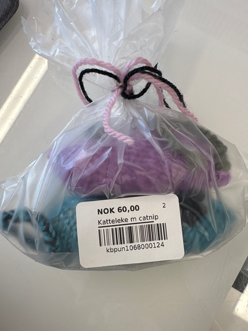 Katteleke m catnip