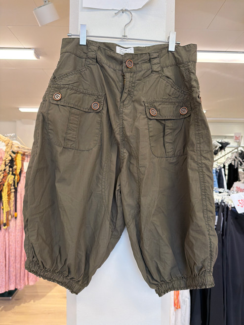 Bikbok shorts, M