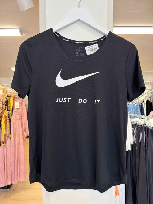 Nike Tskjorte, M