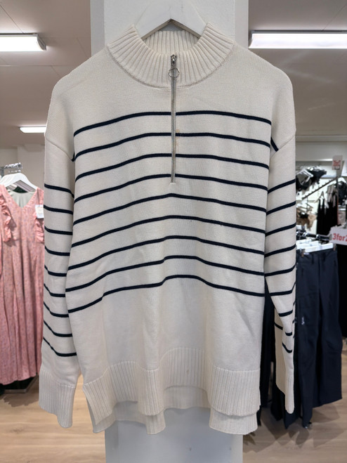 VaVite HZ kvit m stripeM