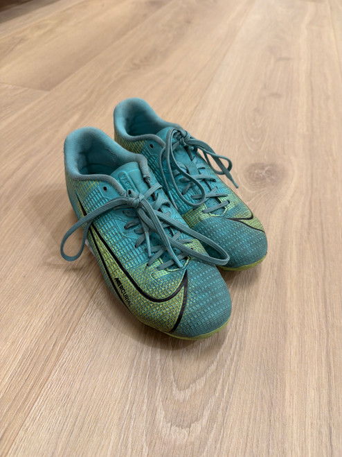 Fotballsko Nike 33