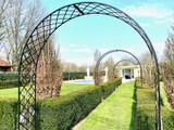 Round steel garden arch