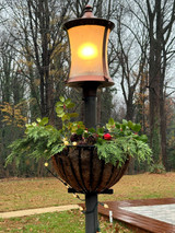 Residential 18" Lamppost Hayrack