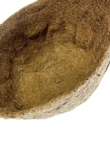 Photo showing thickness of coco liners