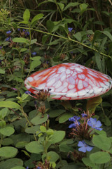 Glass mushroom stake red with white spots
