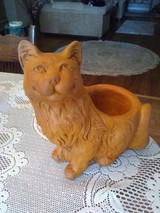 Cat planter in terracotta color