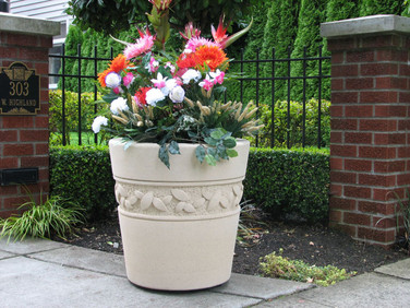 Regency Leaf planter made from cast stone