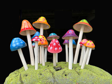 Natural Shroomyz Set of 3 Ceramic Mushrooms - Garden Artisans LLC