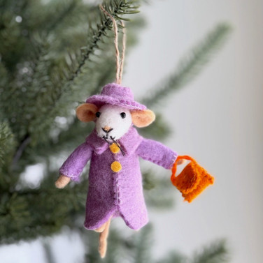 Felt Mouse Ornament styled after Queen Elizabeth