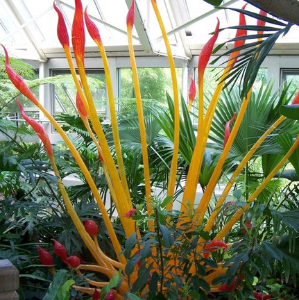 Glass Garden Art: A Sparkling Innovation