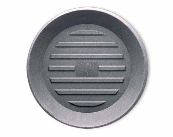 13" Crescent Round Saucer Slate