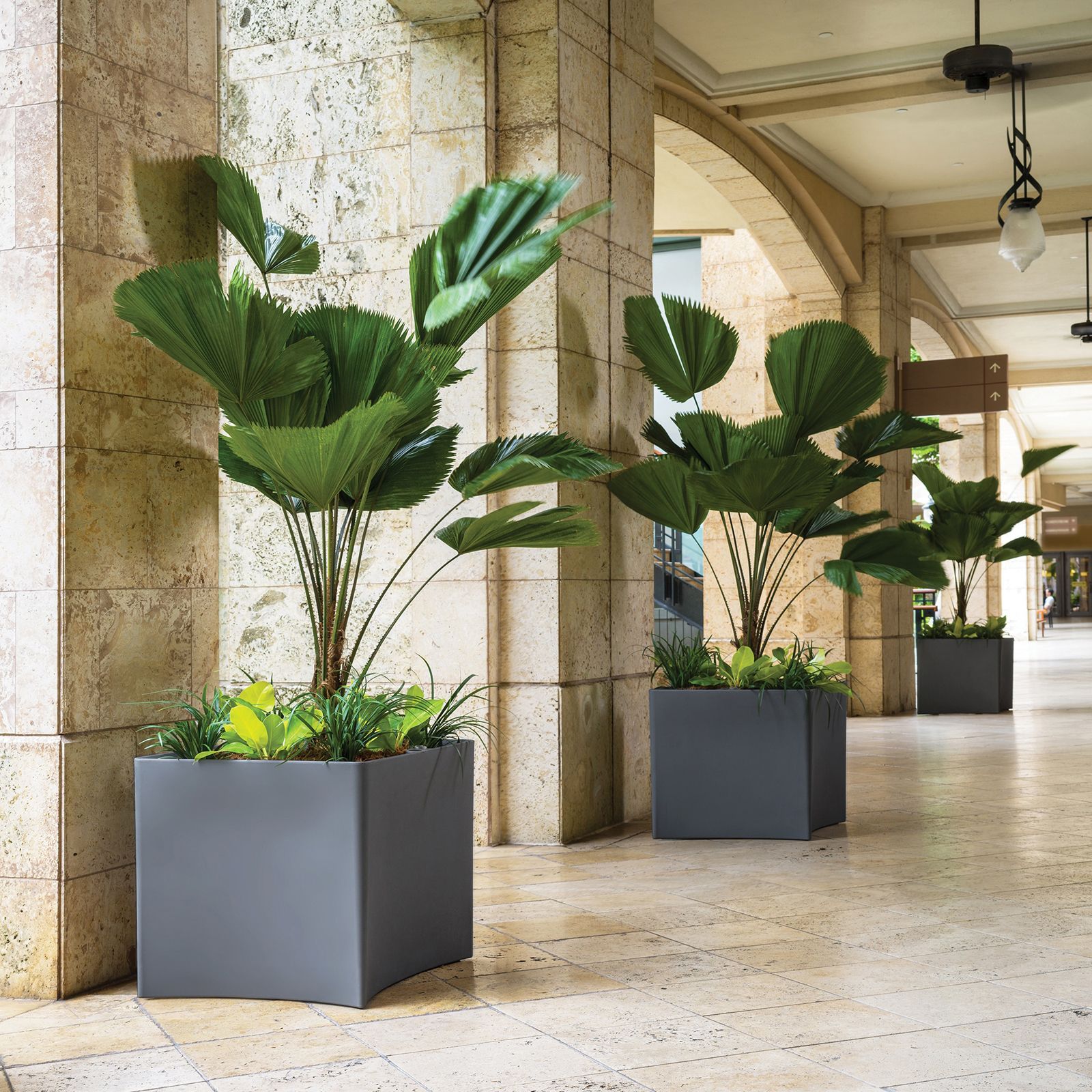 Crescent Pinch Planter – Self-Watering Square Planter with TruDrop