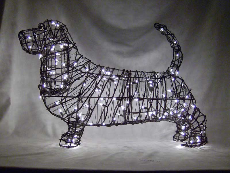 Greenpiece Wire Art Basset Hound Topiary