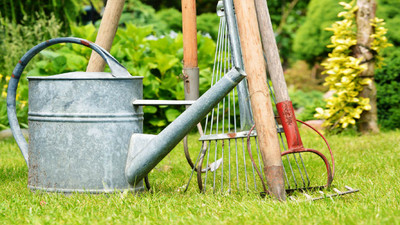 10 Garden Tools That You Didn’t Know You Needed 10 Garden Tools That You Didn’t Know You Needed