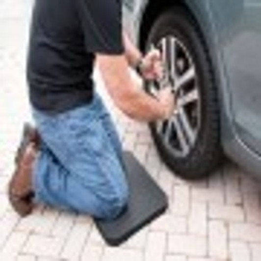 Super Cushy Kneeling Pad for Garage work