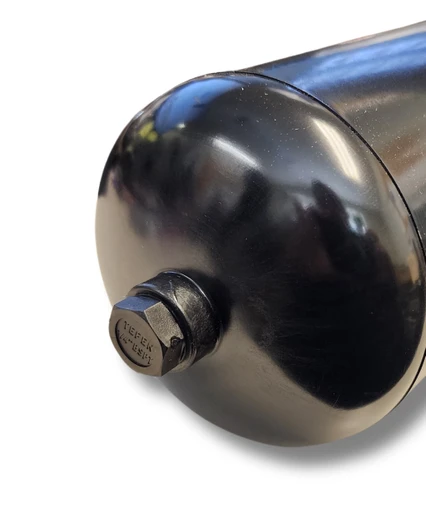 Netafim Arkal Super Filter close-up of bottom drain cap and housing