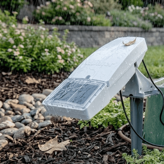Hunter Node-BT Solar Panel landscape installation mounted on a metal pipe MPN: SPNODEBT
