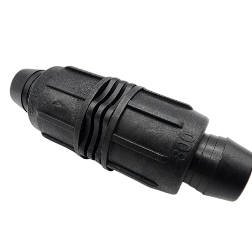 Irritec Easy Loc Coupler, alternate top-angle showing barb alignment MPN: ELC34