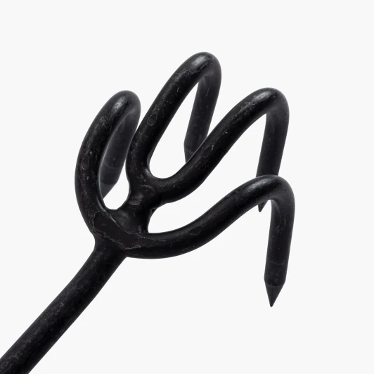 soil aerating garden tool