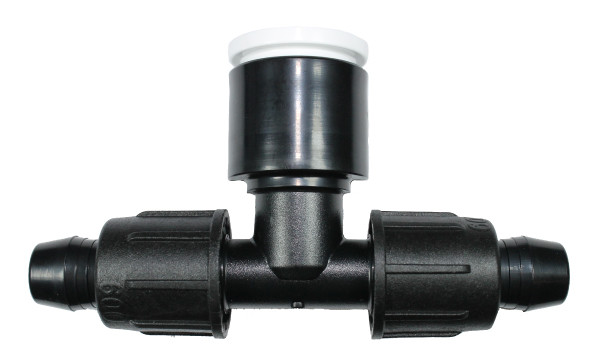 Irritec Easy Loc 1/2" FPT Tee, flat profile view of black 3/4 inch fitting with central threaded branch MPN: EL12FT34