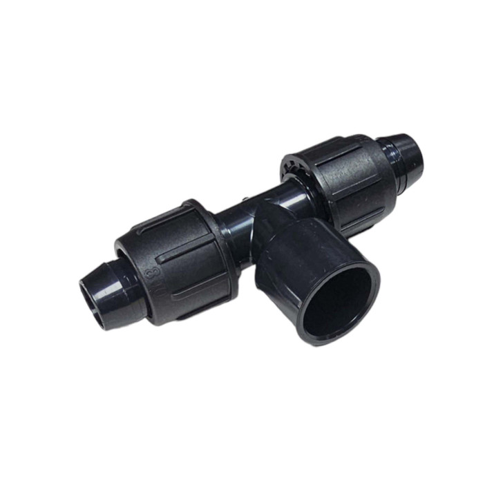 Irritec Easy Loc Slip Tee, angled top view highlighting the smooth PVC socket opening MPN: EL34SOCT34