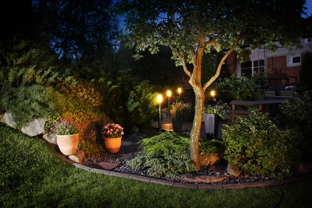 Landscape Lighting Do’s and Don’ts 