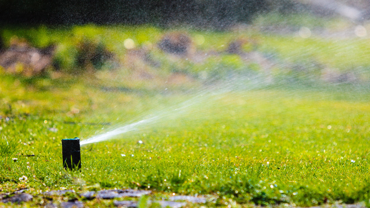 Three-arm Rotatory Sprinkler - Perfect Rotating Water Sprinkler