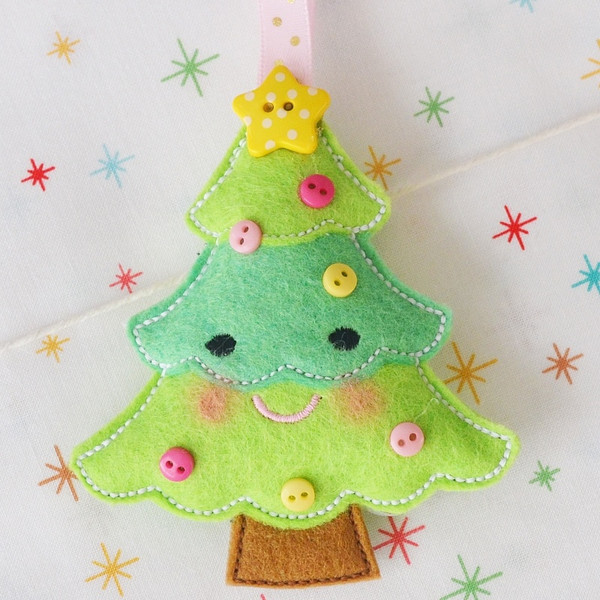 In the Hoop Christmas Tree Ornament Embroidery Design