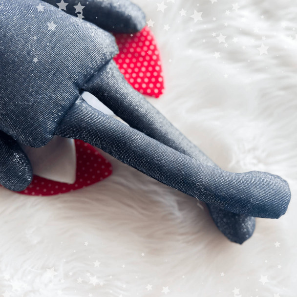 Lucy Ladybug Valentine Plushie Design Instant Download For Machine Embroidery