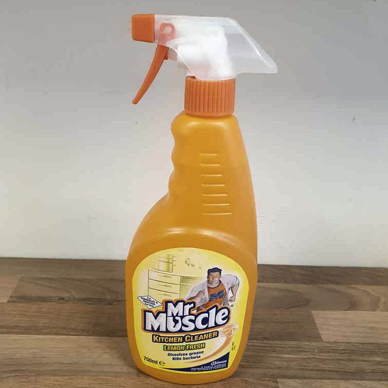 Mr Muscle Lemon Fresh Kitchen Cleaner 750ml Spray Bottle
